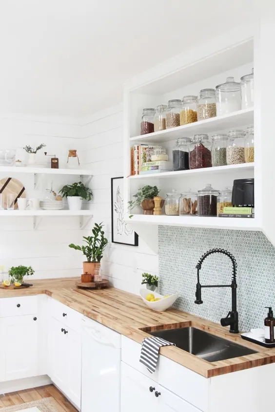 5 اسرار صرفه جویی در بودجه از بازسازی آشپزخانه 6000 دلاری آپارتمان درمانی