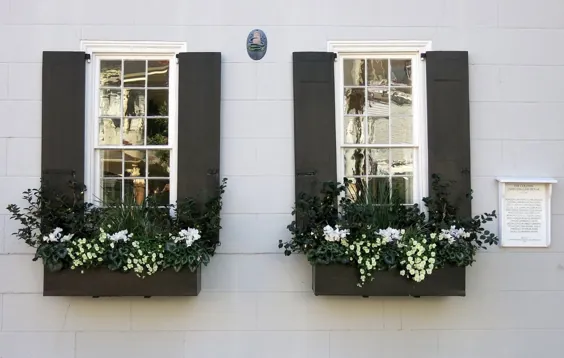 Black and White: The Col. James English House (حدود 1795) ، 49 South Battery، Charleston، SC