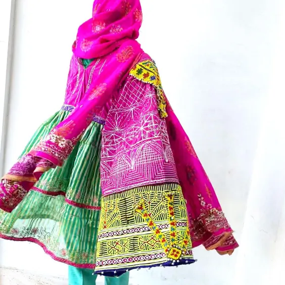 Desarbysara
دثار
#newcollection
#wearableart
#handmadeintehran