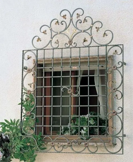 میله های سرقت برای پنجره ها - از خانه خود در برابر نفوذ محافظت کنید