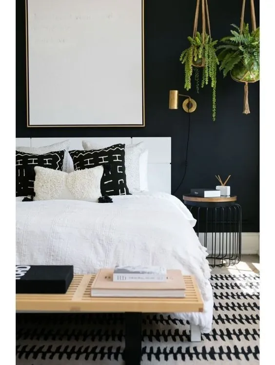 نگاه کنید: اتاق خواب زنانه سیاه و سفید