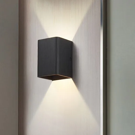 Cuboid فلزی بالا و پایین دیوار Sconce معاصر LED LED Sconce برای چراغ های دیواری اتاق نشیمن
