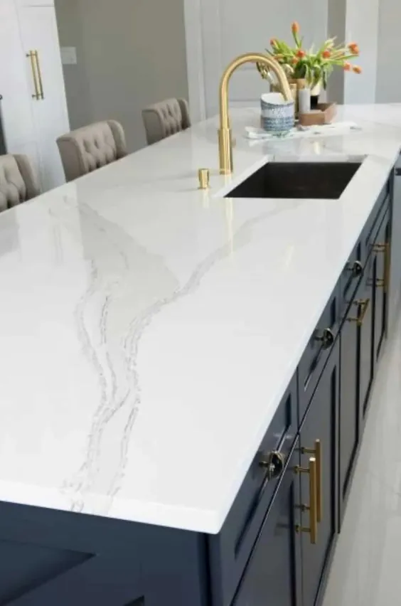 9 نوع میز آشپزخانه سفید