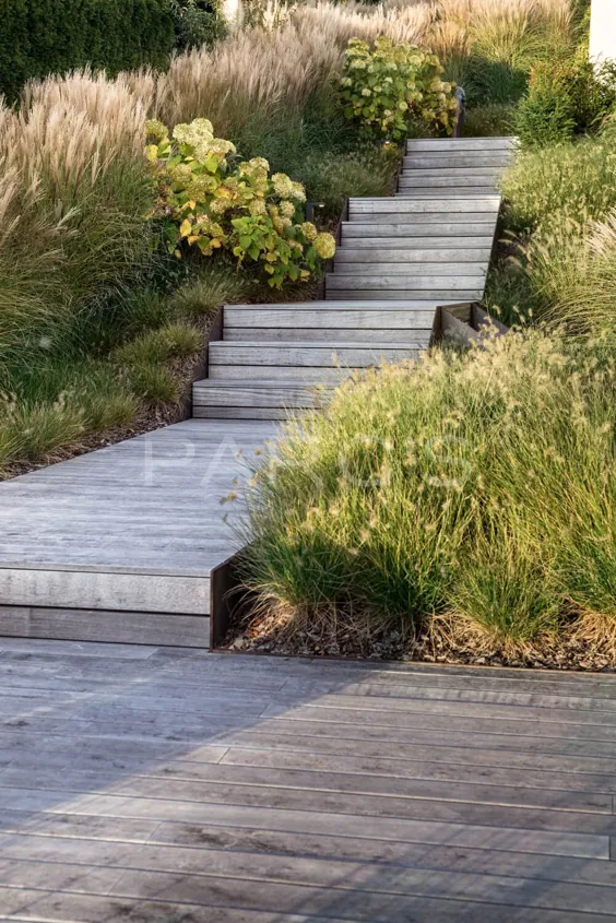 باغ ویلا با پوشش گیاهی سرسبز - طراحی باغ PARC