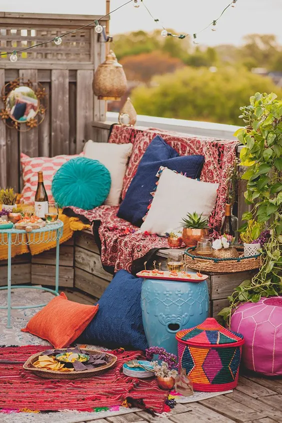 یک ماجرای رنگارنگ Boho Summer Rooftoop