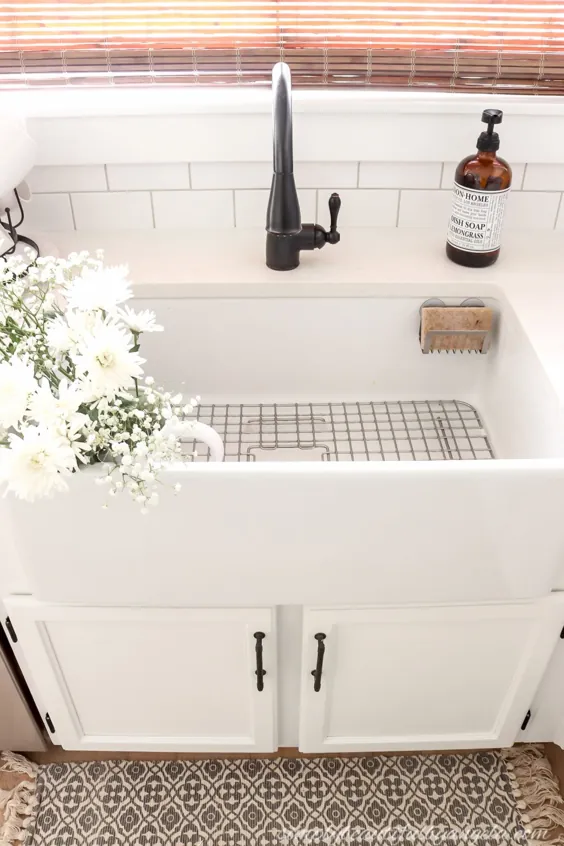 نصب سینک ظرفشویی DIY |  به سادگی زیبا توسط آنجلا