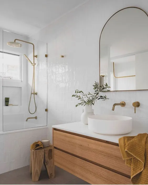 TileCloud در اینستاگرام: "این حمام زیباست ، آفرین @ 4drenovations؟  با استفاده از الگوی نیوپورت ما در Gloss #whitetles #bathroomrenovation "
