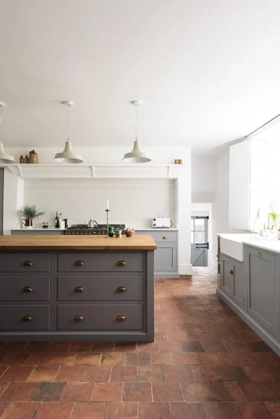 7 ایده زیبای کاشی کف آشپزخانه که امسال (تاکنون) مشاهده کرده ایم |  Hunker