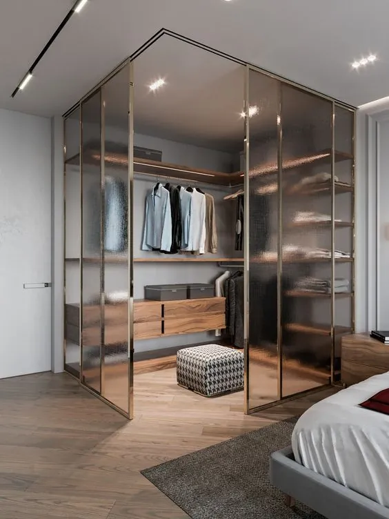 40 ایده و طراحی کمد اتاق خواب هوشمندانه - RenoGuide - ایده ها و الهامات از نوسازی استرالیا |  Sala de design، Design de interiores para quarto، Casas