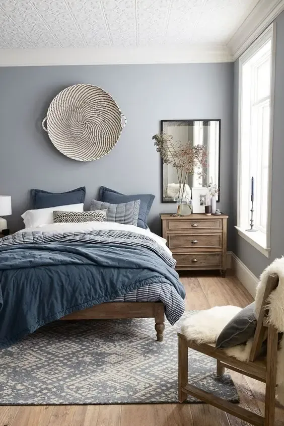 11 روش ساده و خیره کننده برای بزرگتر نشان دادن یک اتاق خواب کوچک |  شکوفا
