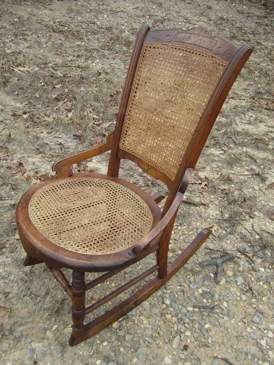 صندلی گهواره ای و صندلی گهواره ای آنتیک آمریکایی قرن نوزدهم زیبا و زیبا