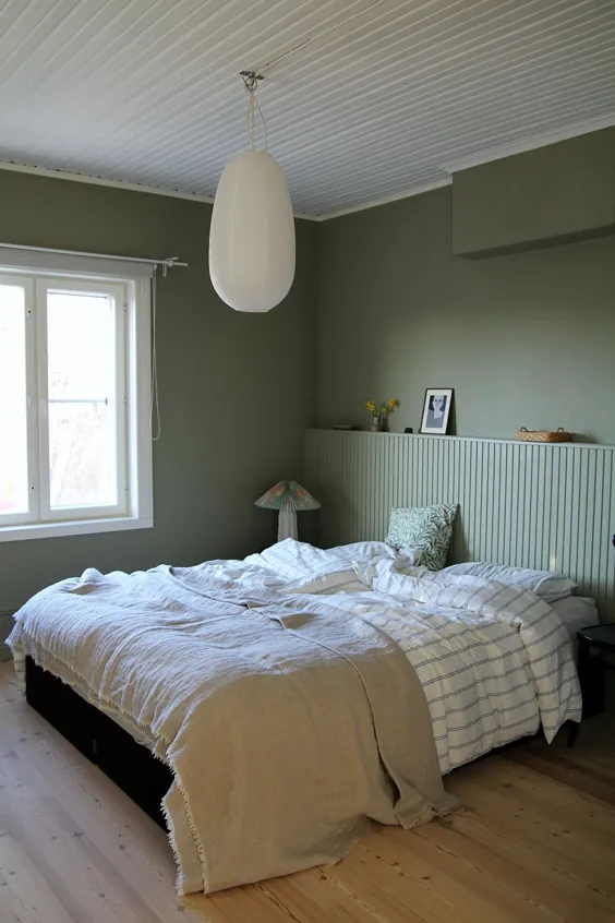 راه حل اتاق خواب کوچک: تخته چوبی روکش چوبی DIY