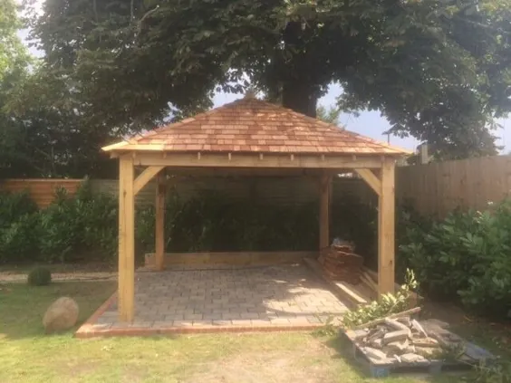 بلوط Gazebo