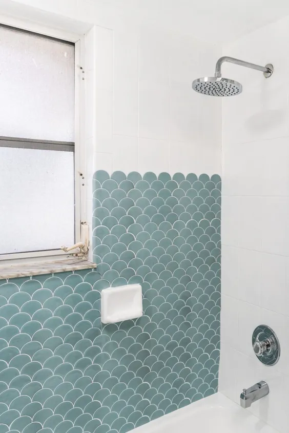 بازسازی حمام DIY زیر 500 دلار |  دکور حمام ساحلی | شیرین شیرین