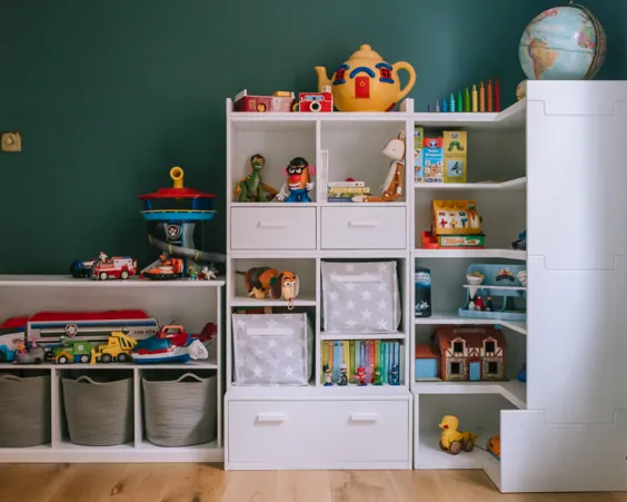 به حداکثر رساندن فضای ذخیره سازی اسباب بازی در Playroom با شکل ناجور |  AD - ولینگتون های گرم صورتی