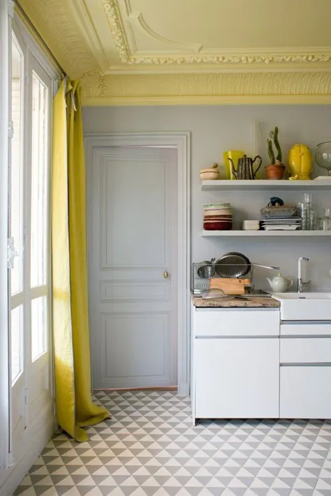 یک آپارتمان رویایی در پاریس که رنگ آن سلطان است