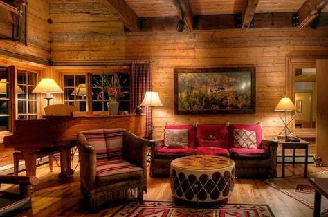 Lodge اصلی در Home Ranch - خانه دامداری