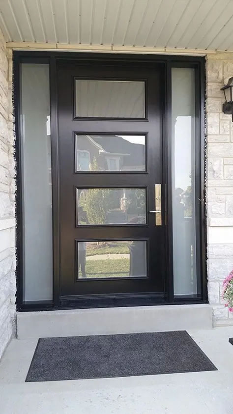 درب خارجی مدرن با چند قفل قفل -4 درب ورودی و 2 عدد جانب نصب شده در تورنتو توسط مدرن درب