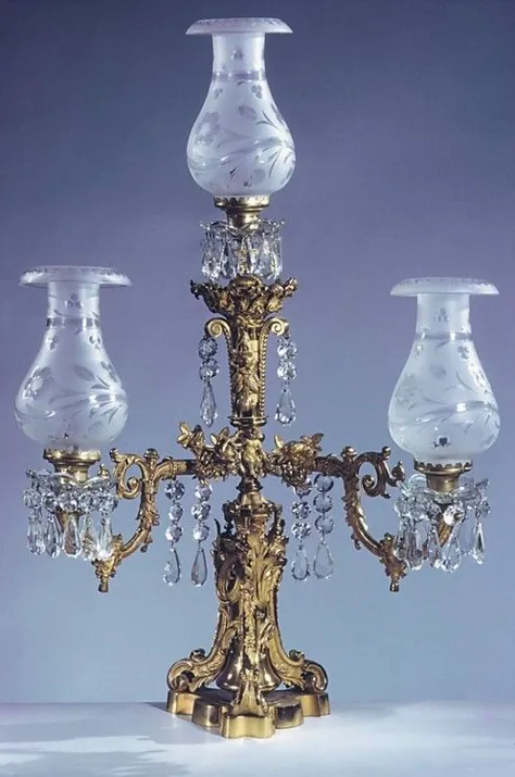 لامپ گاز |  موزه هنر متروپولیتن