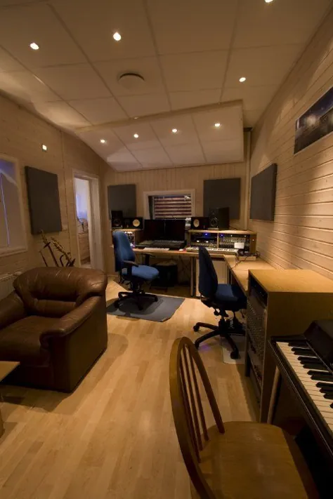 ساخت یک استودیوی ضبط خانگی با کمتر از 1000 دلار