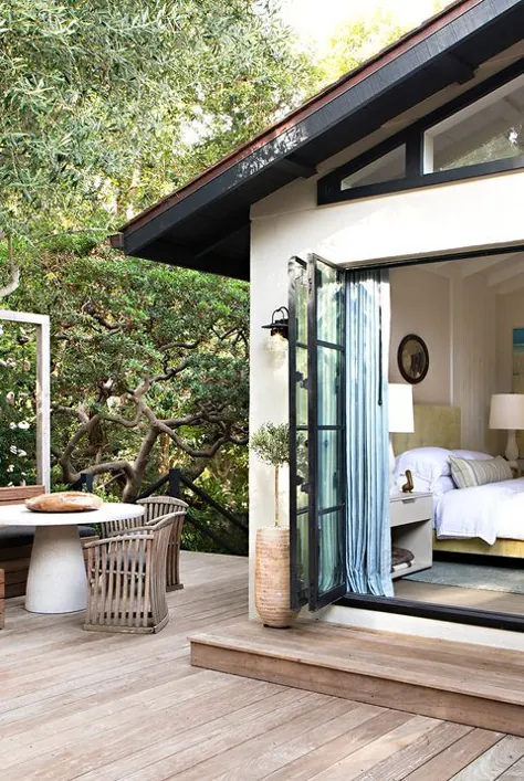 30 ایده برای طراحی خانه استخر برای اینکه زندگی مانند یک تعطیلات دائمی احساس شود