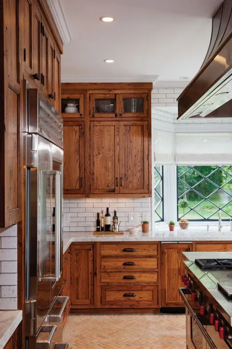 14 آشپزخانه خیره کننده با کابینت های چوبی