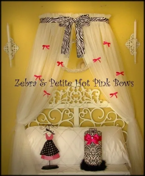 Zebra Crown Canopy اتاق خواب چاپ حیوانات Princess FrEe WHITE INCLUDED Teester Cornice Coronet Hot pink Petite Bows FrEe So Zoey Boutique SaLe