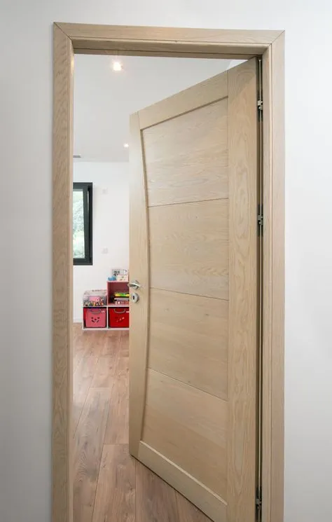 Porte d'intérieur en bois massif au style scandinave |  طرح میسترال®