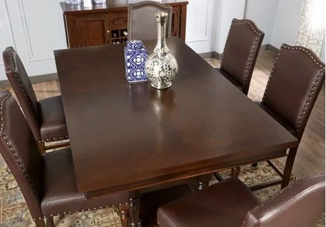 مجموعه کامل اتاق ناهار خوری ، میز و صندلی برای فروش