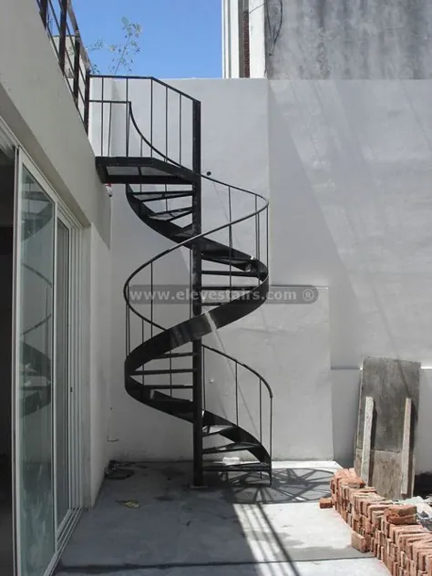 پله های مارپیچی قبل از فاب |  وبلاگ BUILD