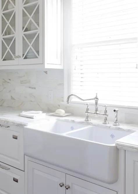کابینت های کبوتر سفید - سنتی - آشپزخانه - بنجامین مور کبوتر سفید - در خانه در آرکانزاس