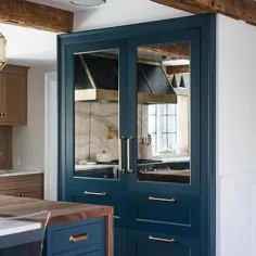 کشوهای یخچال آینه دار با دراورهای فریزر تابلویی چوب آبی - انتقالی - آشپزخانه
