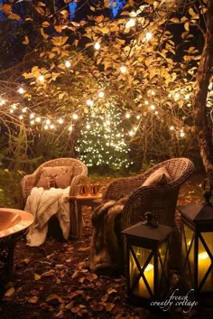 نمای عصرانه lights چراغ های کریسمس - کلبه فرانسوی