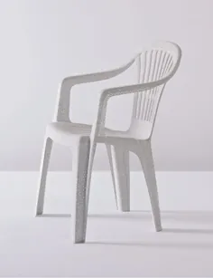 صندلی پلاستیکی مونوبلوک سوراخ شده توسط تینا رودر - Chairblog.eu