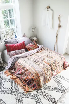 اتاق خواب بوهمی رنگارنگ مراکشی
