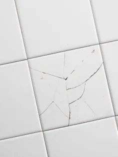 Fix-It Friday: قالب حمام ، مبلمان و کاشی های ترک خورده