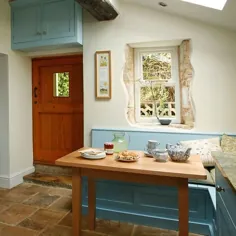 آشپزخانه روستایی آبی و کرم |  تزئین آشپزخانه |  خانه ایده آل