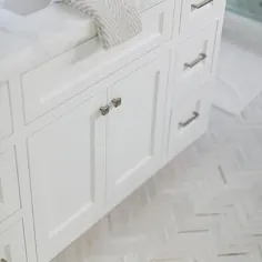سنگ مرمر سفید و طلایی - انتقالی - حمام - داخلی ربکا هاوکینز