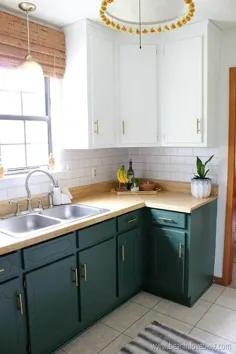 ببینید که این آشپزخانه پس از یک تغییر اساسی از تاریخ قدیمی به دلپذیر می رود - با 160 دلار!