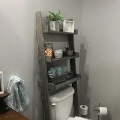 بالای قفسه نردبان توالت