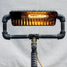 لامپ لوله های صنعتی با سایه قیف گالوانیزه و شیر آب |  اتسی