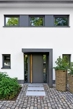 Haus mit Fenstern umgestaltet |  rinieren.de