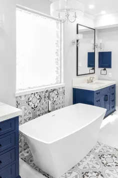 حمامهای اصلی با ایده های کابینت های آبی |  Countertopsnews