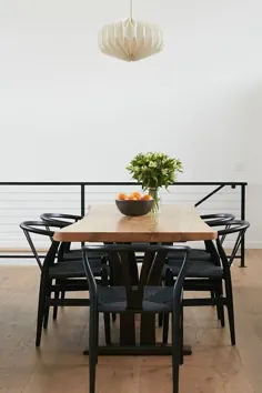 دکوراسیون اتاق ناهارخوری با نورپردازی ، میز و صندلی جدید