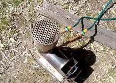 ویدیوی DIY: نحوه ساخت اجاق موشکی سیفونی حرارتی برای سیستم آب خاموش از شبکه.  سوختگی تمیز و کارآمد