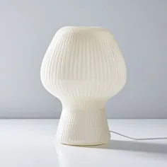 لامپ رومیزی شیشه ای